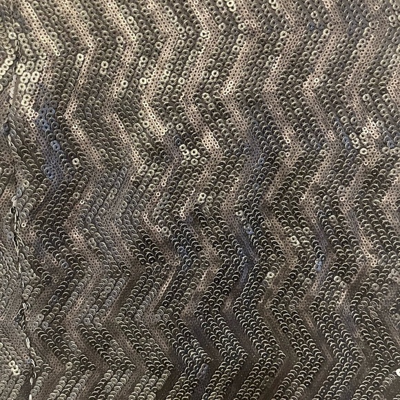 Forever 21 women midi pencil skirt with sequins very fancy and cute size M - Picture 2 of 3